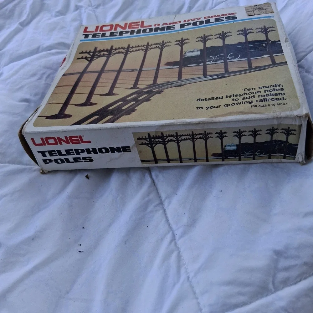 Lionel O and O27 Gauge Telephone Poles 10 Piece Set 6-2181 Vintage Railroad